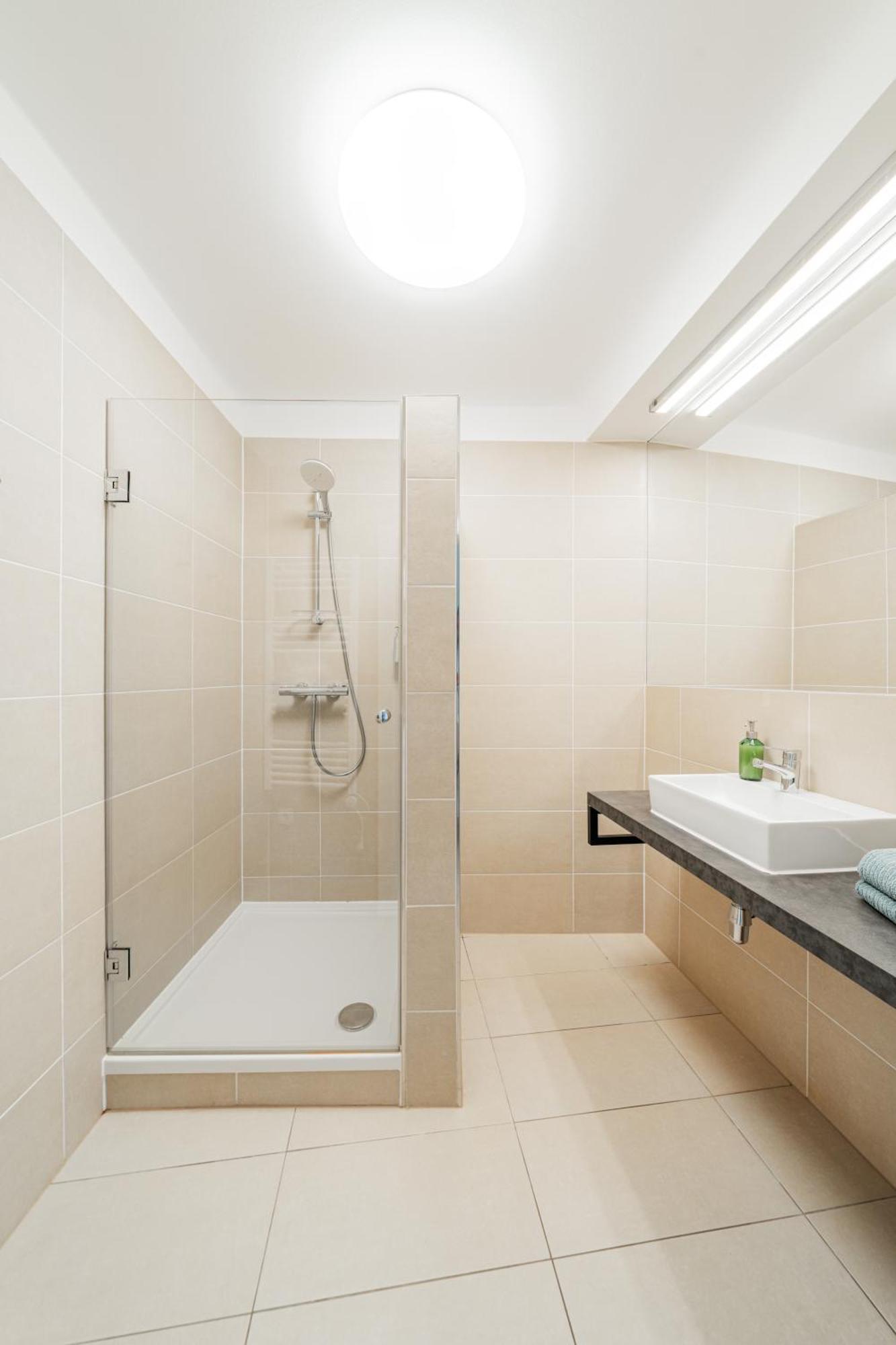 Central 60M2 Suite 10 Min Walk From Main Station Vienna Esterno foto